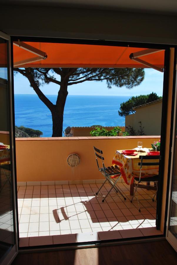 Grotta Azzurra Apartment - Cavoli - Terrazza Vista Mare, Clima E Parcheggio San Piero in Campo  Exteriör bild